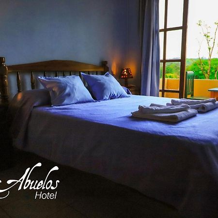 Hotel Los Abuelos El Soberbio Luaran gambar