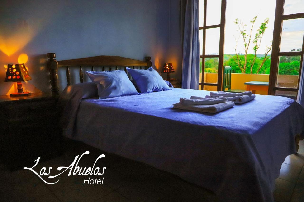 Hotel Los Abuelos El Soberbio Luaran gambar